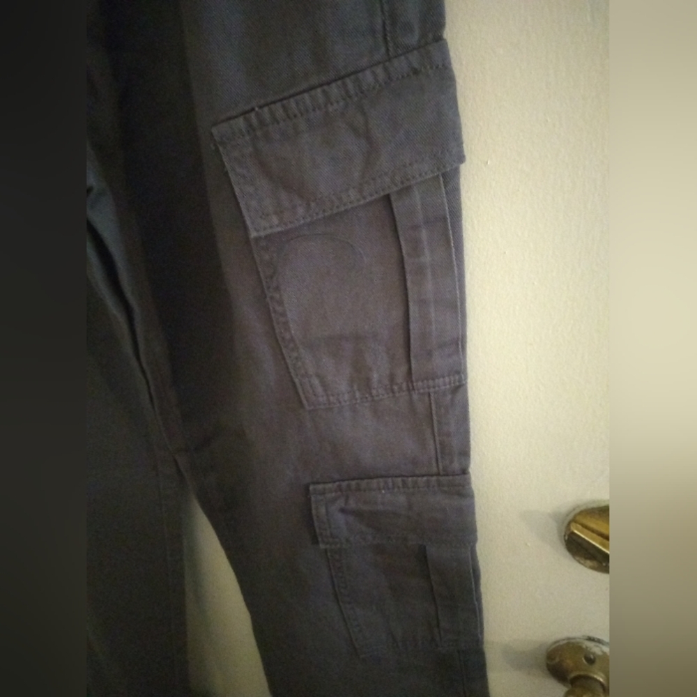 SHEIN Cargo Jeans - Picture 7 of 10